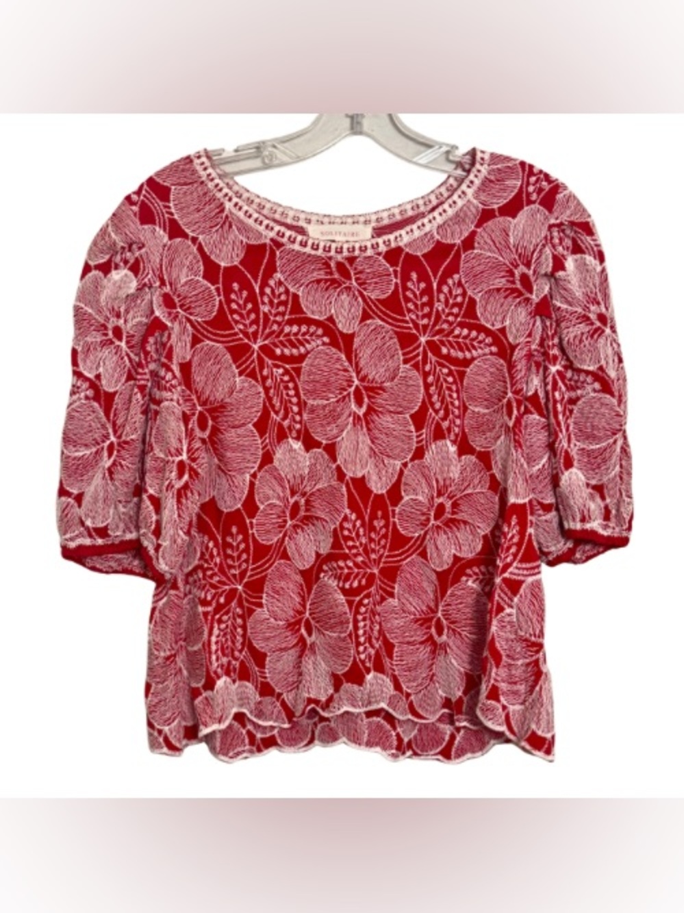 Solitaire Red Floral Embroidered Short Sleeve Boho Cottage Feminine Size Medium